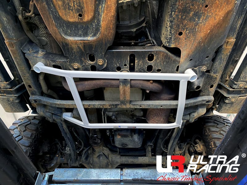 Front lower (4points)
