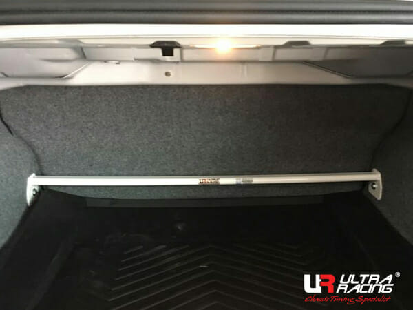 Rearbar (2points)