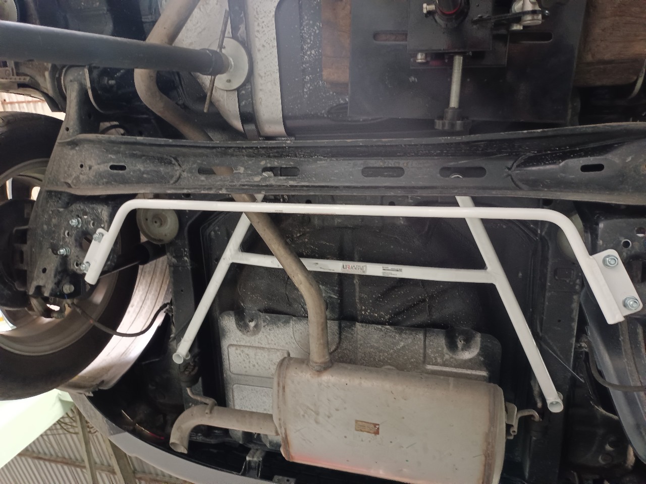 Rear anti roll (18mm)