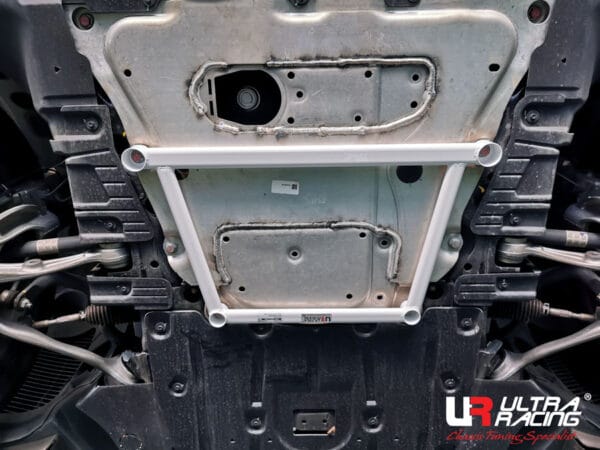 Front lower (4points)