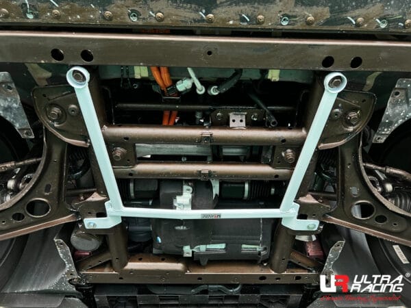 Front lower (4points)