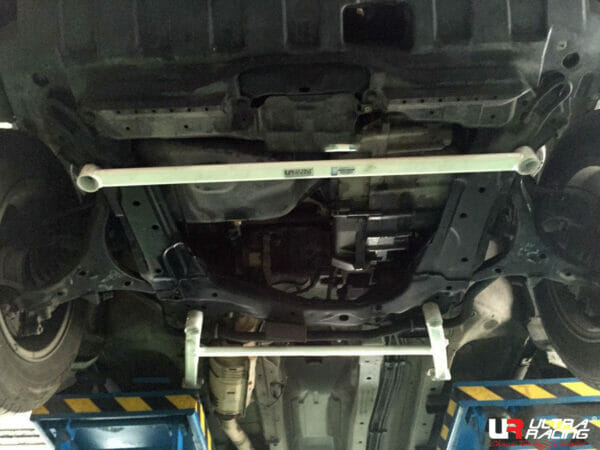 Front lower (2points)