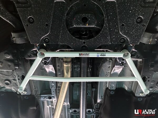 Front lower (4points)