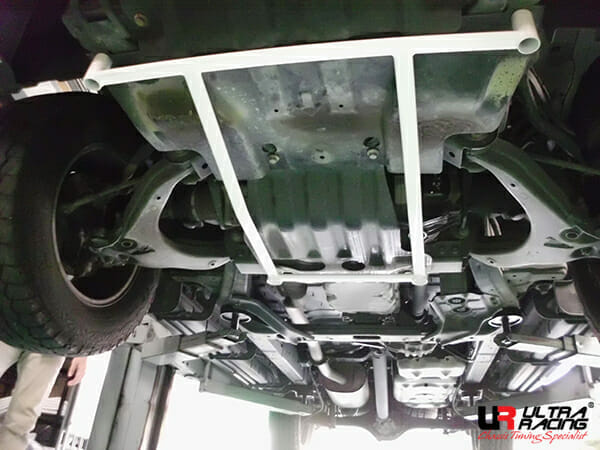 Front lower (4points)