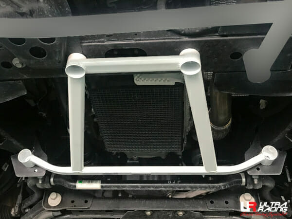 Front lower (4points)