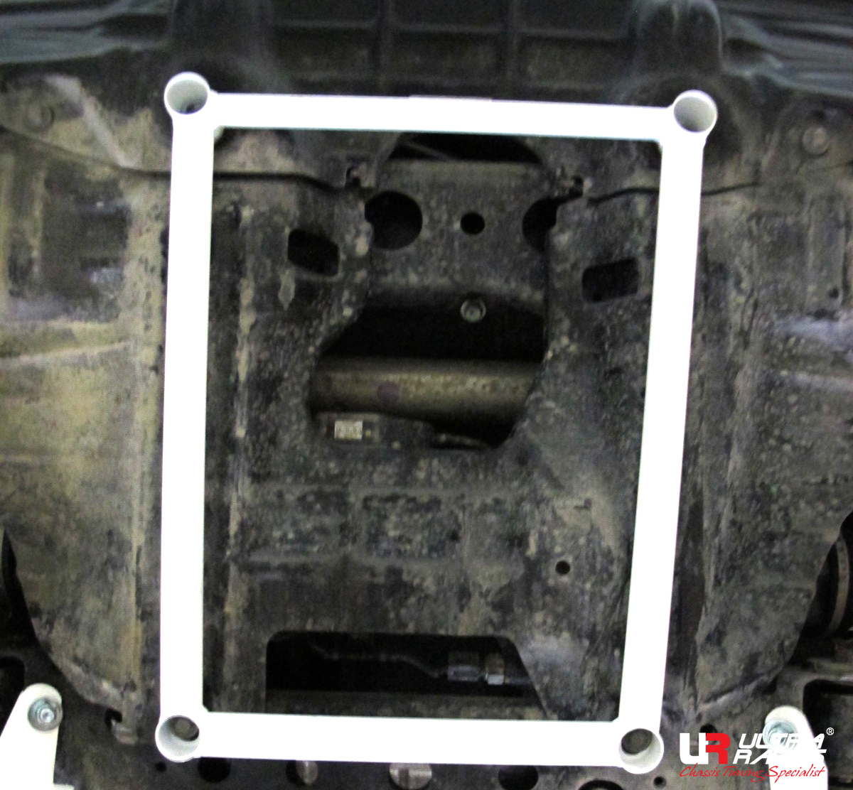 Front lower (4points)