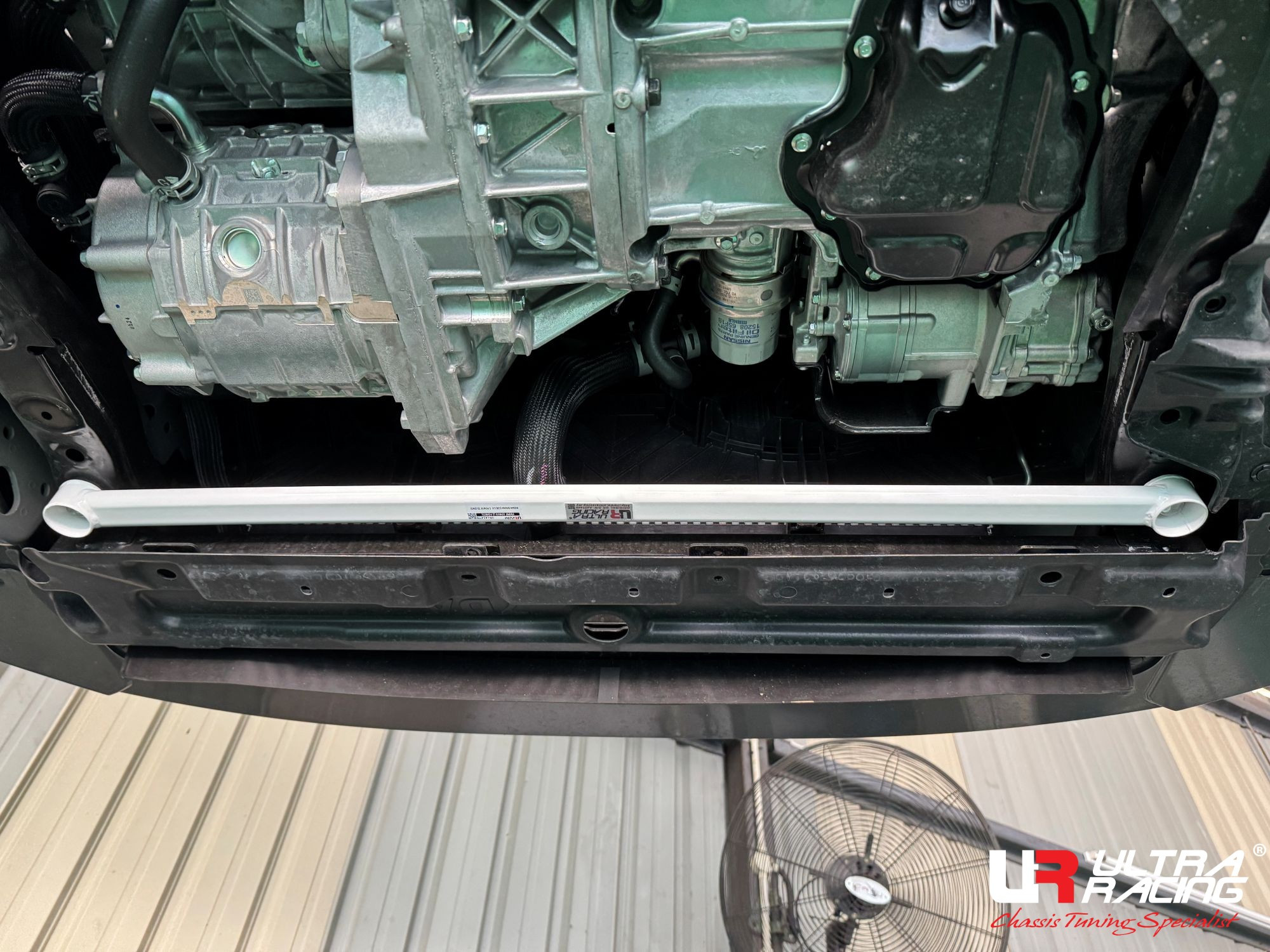 Front lower (2points)	